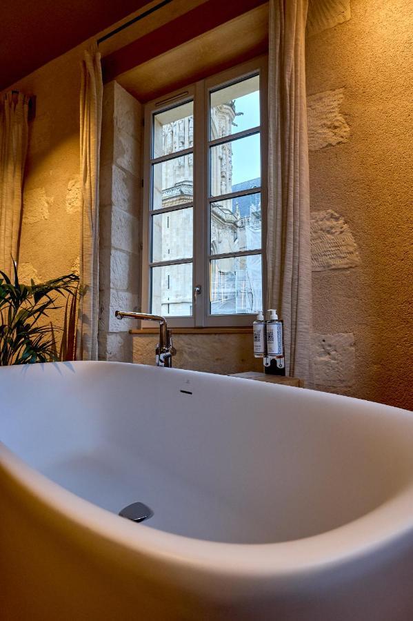 La Chapelle, Les Suites Du Palais, L'Unique 5 Etoiles De Nevers, Suite D'Exception, By Primo C0Nciergerie Exteriér fotografie