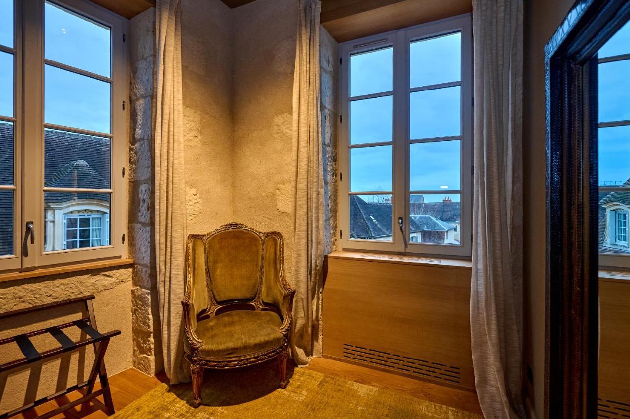 La Chapelle, Les Suites Du Palais, L'Unique 5 Etoiles De Nevers, Suite D'Exception, By Primo C0Nciergerie Exteriér fotografie